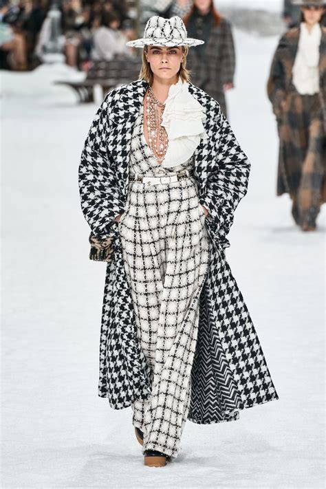 chanel fall winter 2018 2019 models|chanel fashion week.